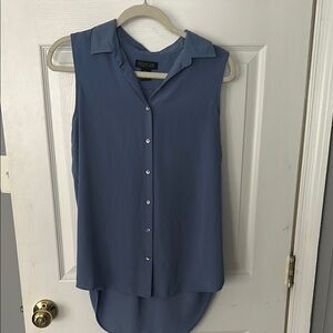 Rachel Zoe Blue Sleeveless Button Down Blouse